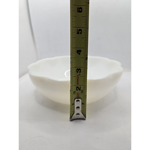 Milk Glass Large Scalloped Bowl 7.25" Pebbled Texture - Picture 8 of 9